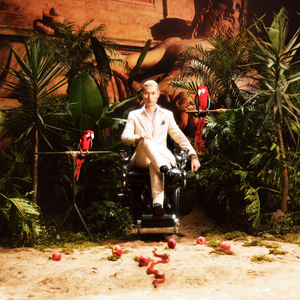 日本人玩胸吃乳30分钟
